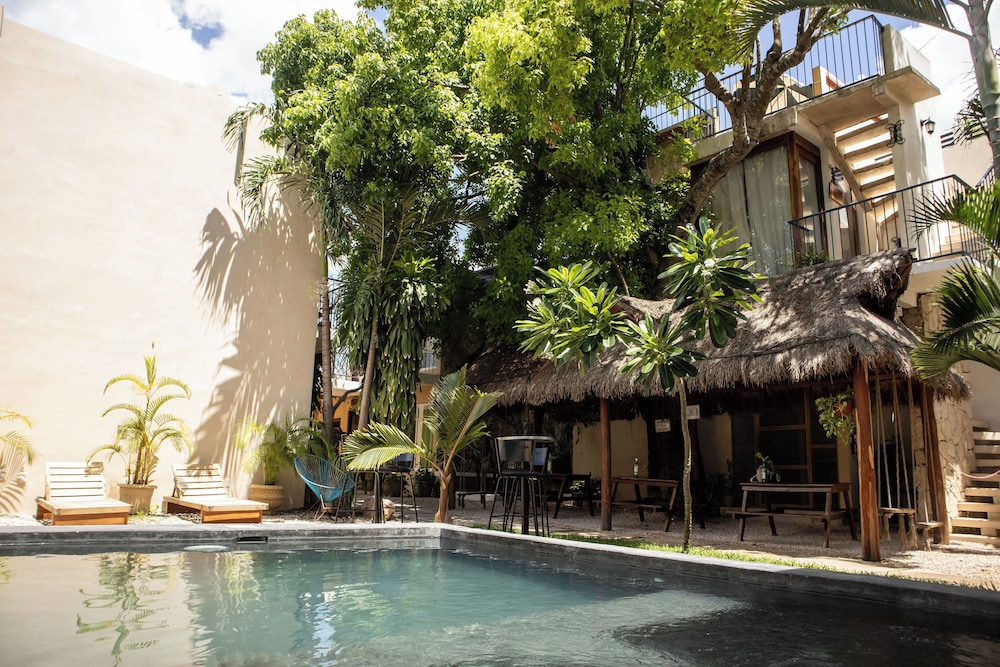 Hotel Tunich Naj & Hostal in Valladolid, Mexico