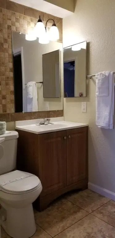 Sierra Crossing Motel - photo 21