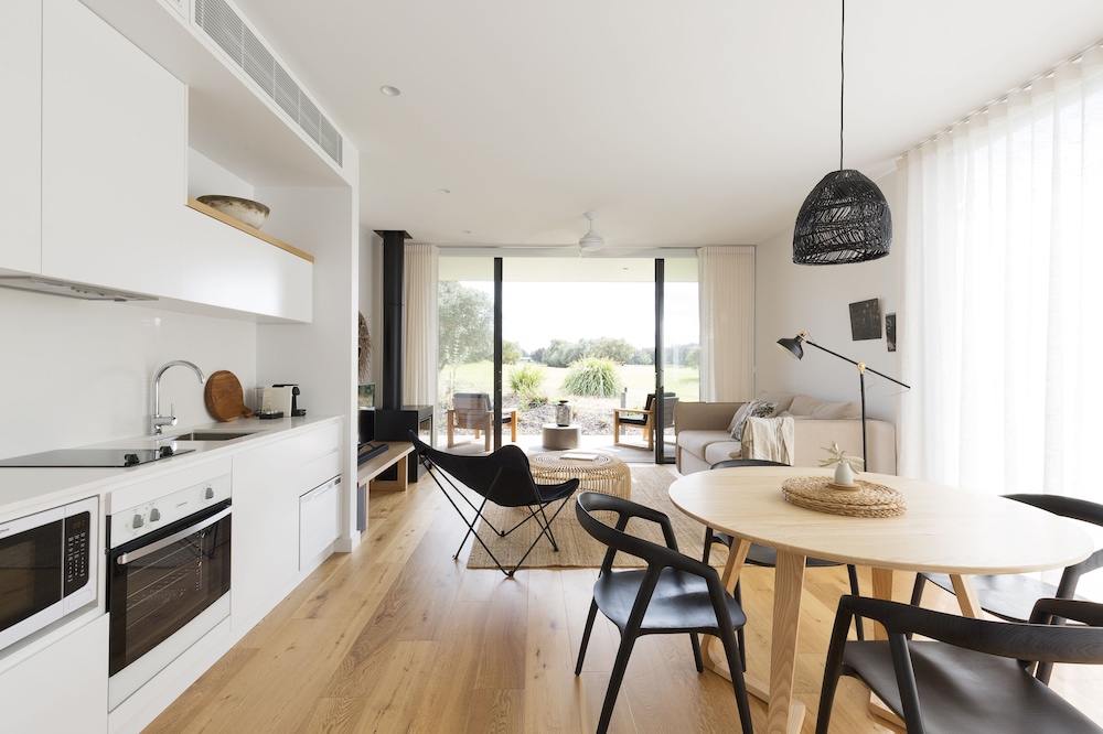 Bangalay Luxury Villas — Shoalhaven Heads — photo 5