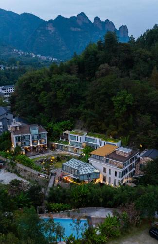 Zhangjiajie Rock language art hotel Free pick up service in Zhangjiajie, People's Republic of China