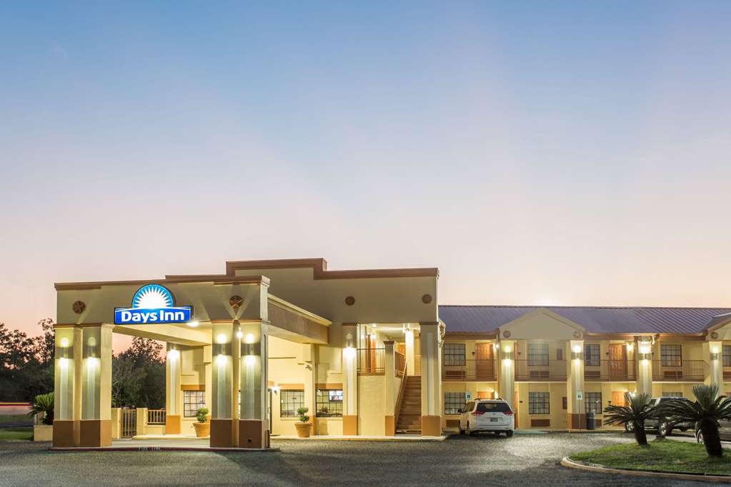 Days Inn by Wyndham Orange - photo 4