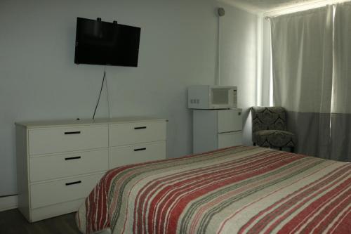 Travel Inn Fort Pierce - photo 52