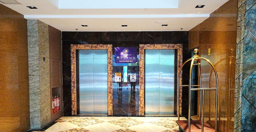 Pristinehotel - carbon neutral hotel in Manila