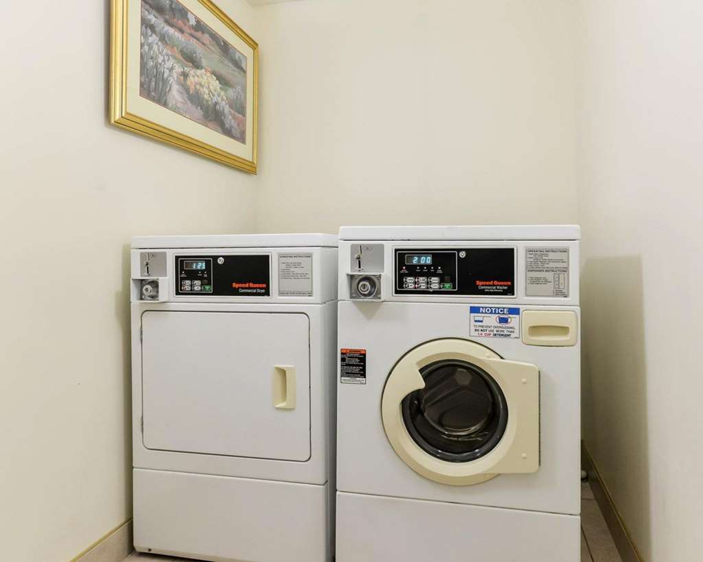 Quality Inn Spring Mills Martinsburg North - photo 32