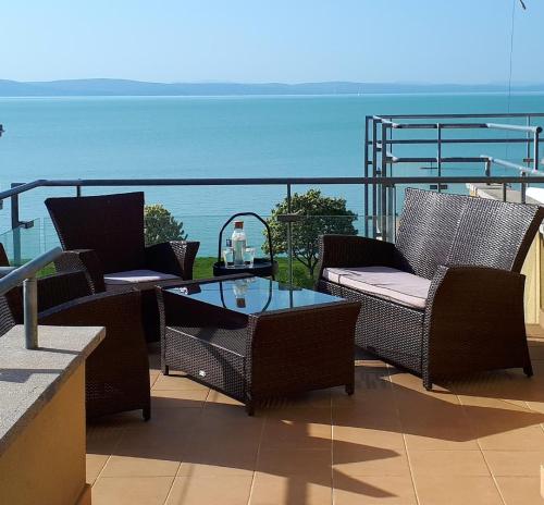 Balaton Golden Beach Apartman Siófok Aranypart Apartman — 4-Star Luxury Hotel in Siofok, Hungary
