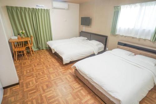 Direct to Namba Korean town201 — 4-Star Luxury Hotel in Osaka, Japan