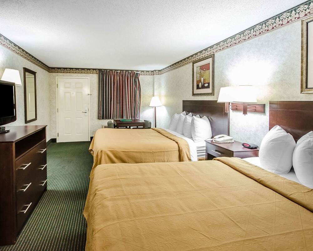Quality Inn Franklin South - photo 14