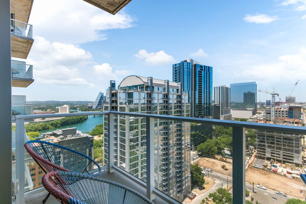 Austin Condo Hotel - photo 631