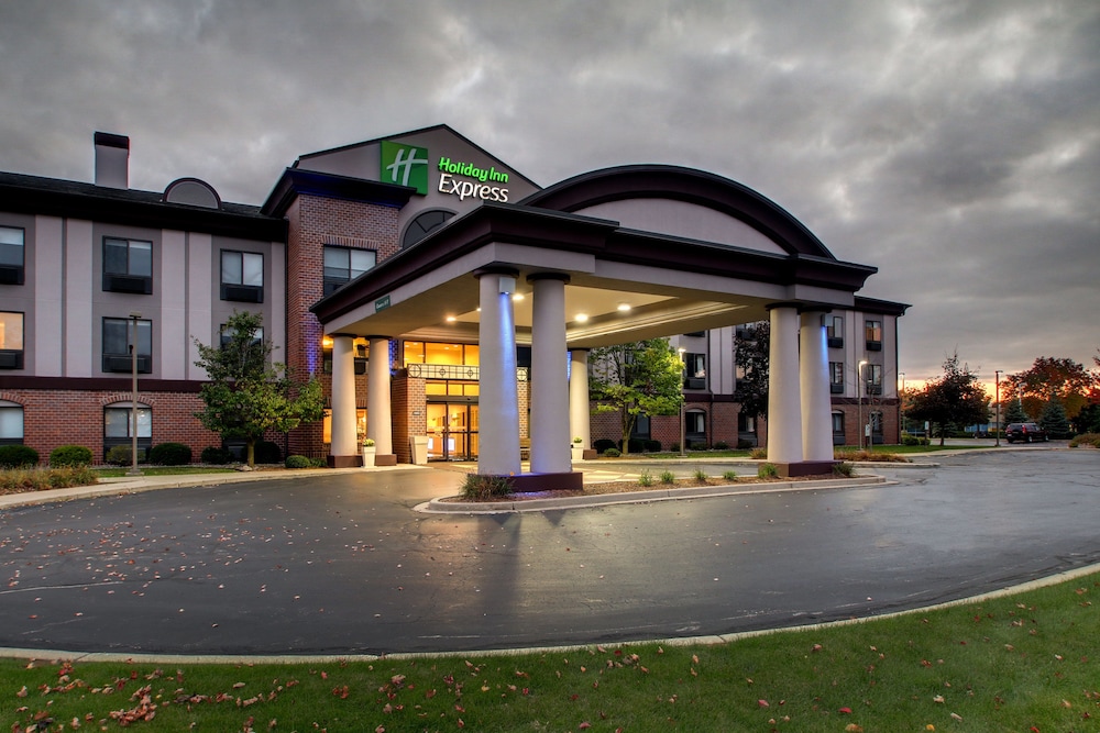Holiday Inn Express Milwaukee North Brown Deer Mequon by IHG - photo 42