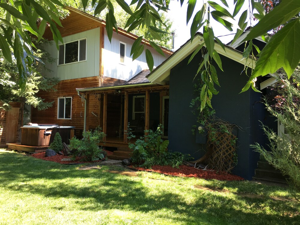 Little Trail Creek Cabins - photo 23