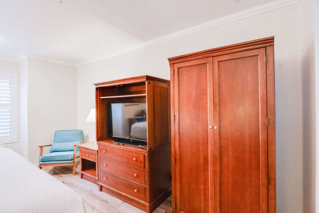 Ramada by Wyndham Mountain View - photo 26
