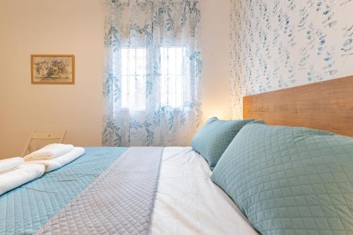 San Vicente Apartamento 5 pax Centro Historico — 4-Star Luxury Hotel in Sevilla, Spain