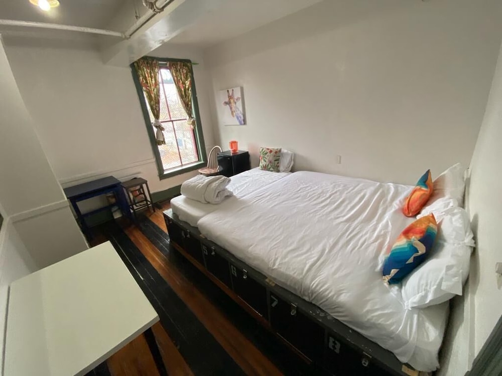 Michie Hostel - photo 24
