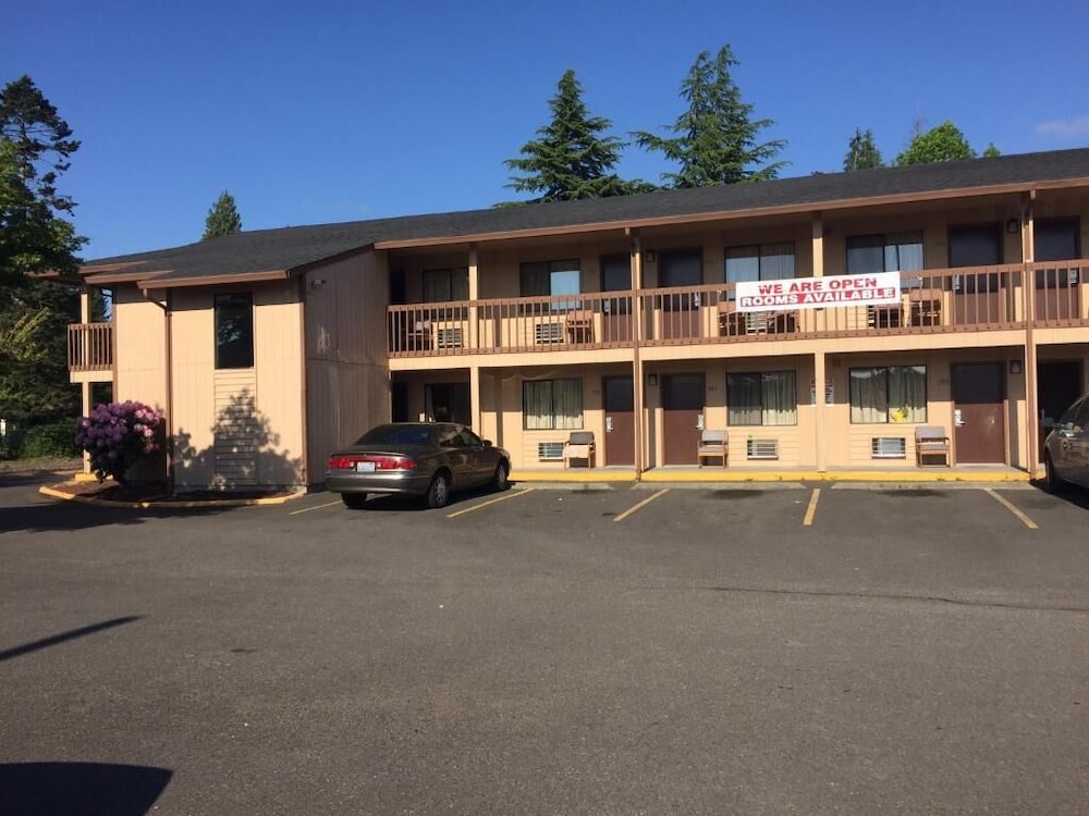 Centralia Inn - photo 15