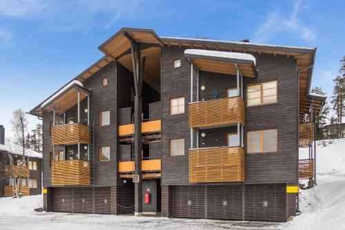 Karhunvartijan Linna B14 in Kuusamo, Finland