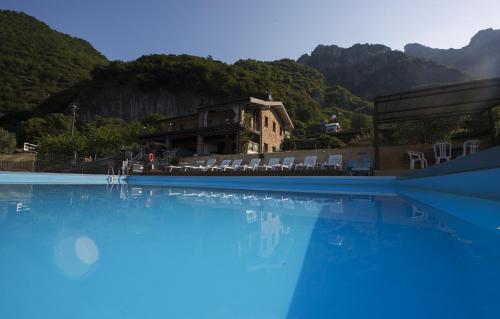 Chalet della Rota — 4-Star Luxury Hotel in Marone, Italy