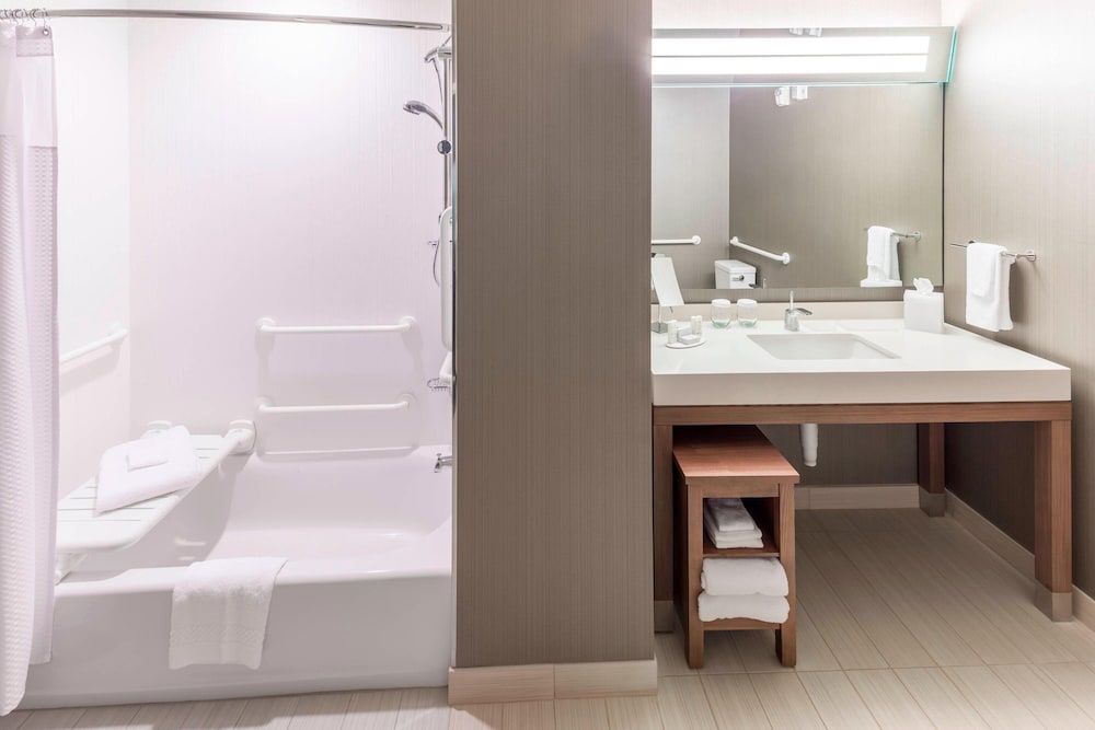 Courtyard by Marriott Fort Worth at Alliance Town Center - photo 17