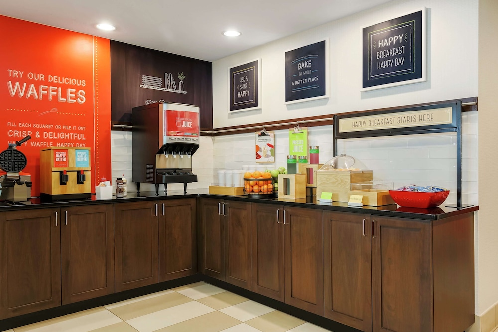 Hampton Inn & Suites Denver Tech Center - photo 45