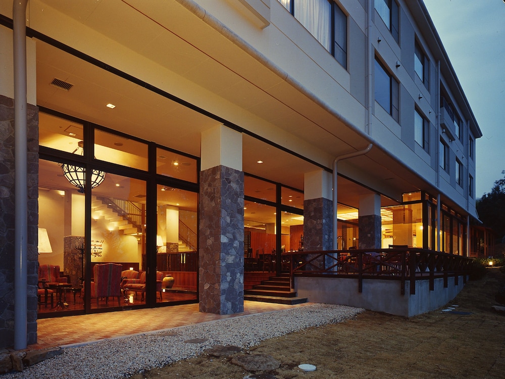 Izu Hatake Onsen Daisenya - carbon neutral hotel in Izunokuni