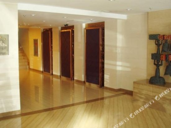 Hongyun Hotel — Yingkou — photo 5
