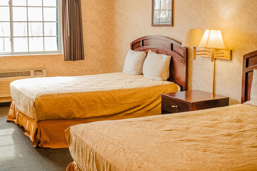 Colfax Inn - photo 23
