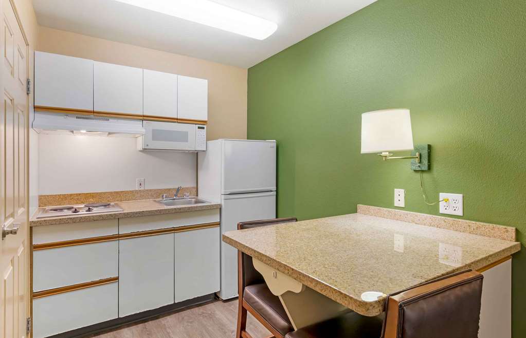 Extended Stay America Suites Orange County Irvine Spectrum - photo 22
