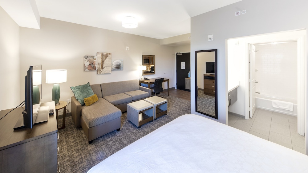 Staybridge Suites Naples Marco Island by IHG - photo 20