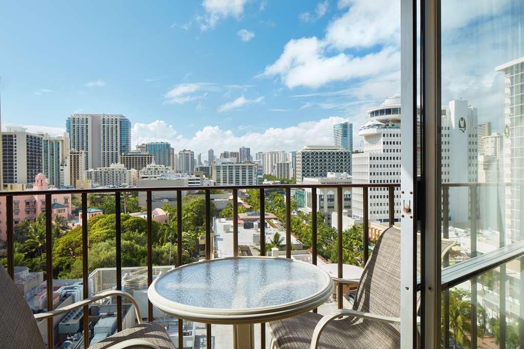 Outrigger Waikiki Beach Resort - photo 55