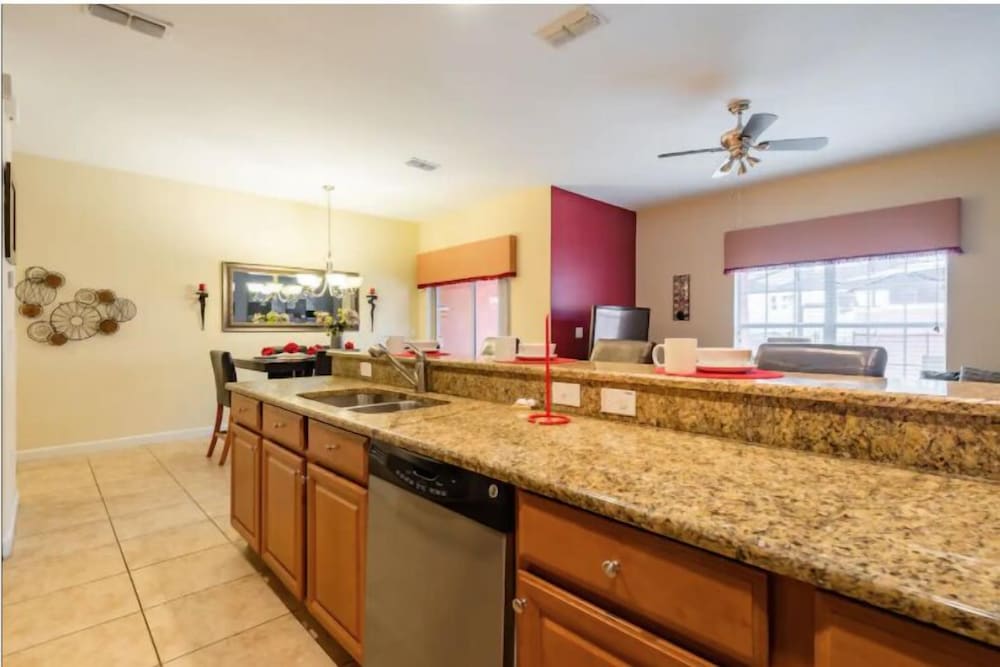 Paradise Pool Townhome withwifi & resort amenities townhouse - photo 14