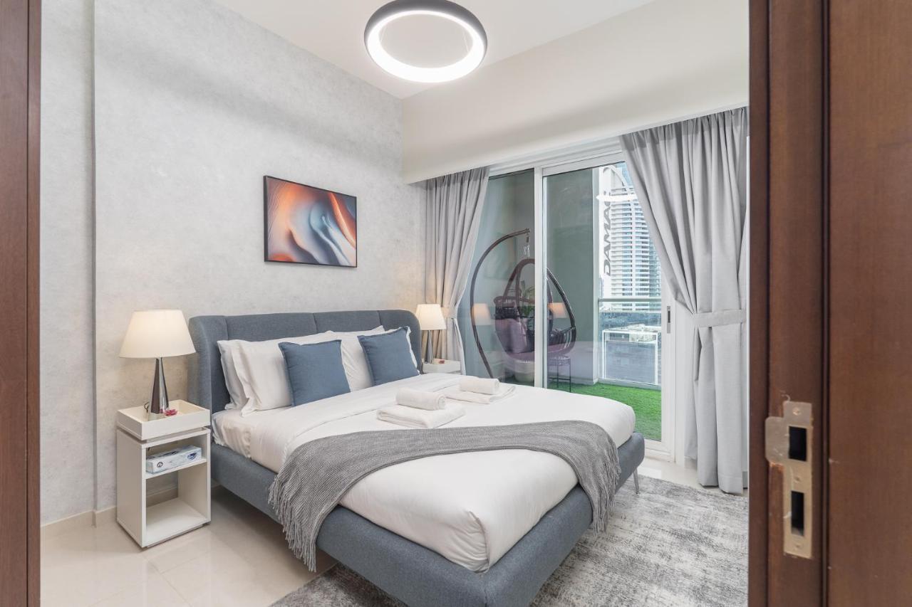 Burj View Chic 2br 5min Dubai Mall Canal — 4-Star Luxury Hotel in Dubai, United Arab Emirates