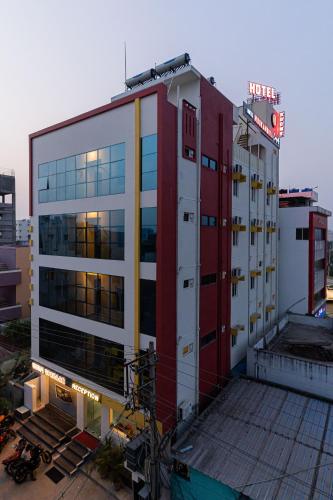 Hotel Mookambika Comforts - last minute hotel in Tirupati