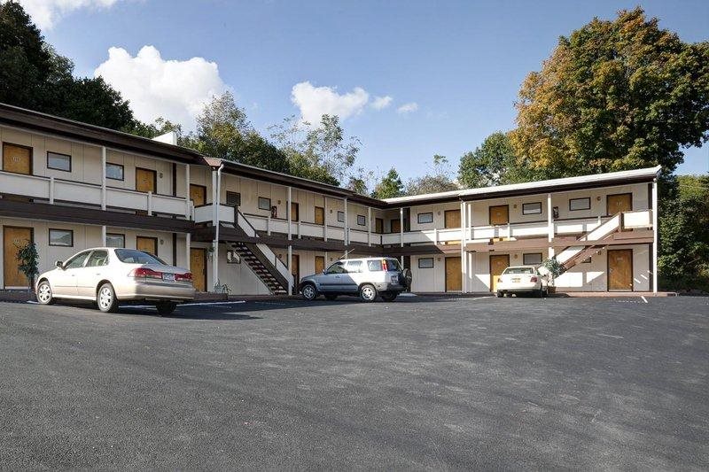 Americas Best Value Inn Highland Poughkeepsie — hotel in Highland