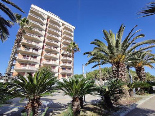 Varsavia Apartment fronte mare Rif A769 — 4-Star Luxury Hotel in San Benedetto Del Tronto, Italy