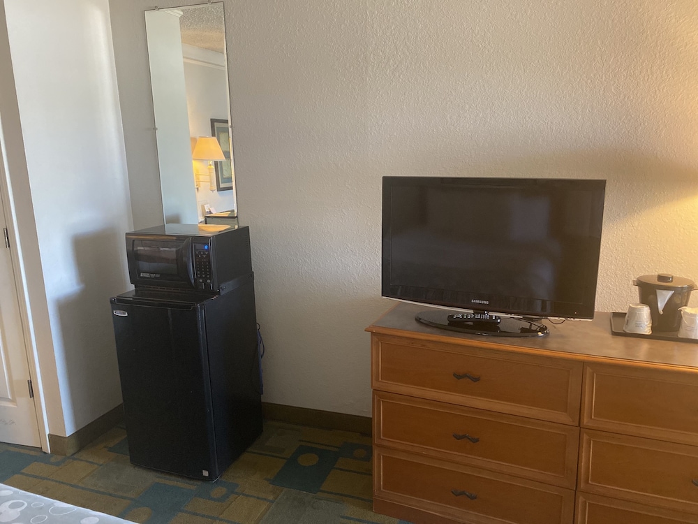 La Quinta Inn by Wyndham Tyler - photo 16