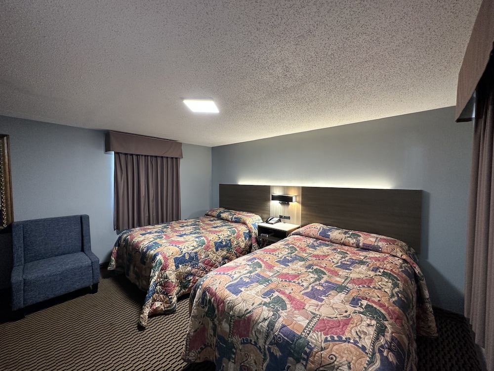 Rodeway Inn & Suites Walhalla - photo 8