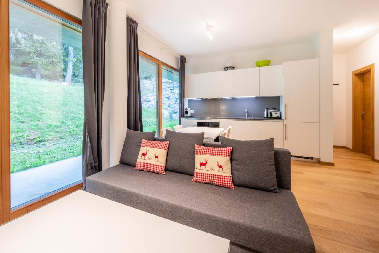 LAAX Homes Residenz Cuolm Liung 52 — 4-Star Luxury Hotel in Laax, Switzerland