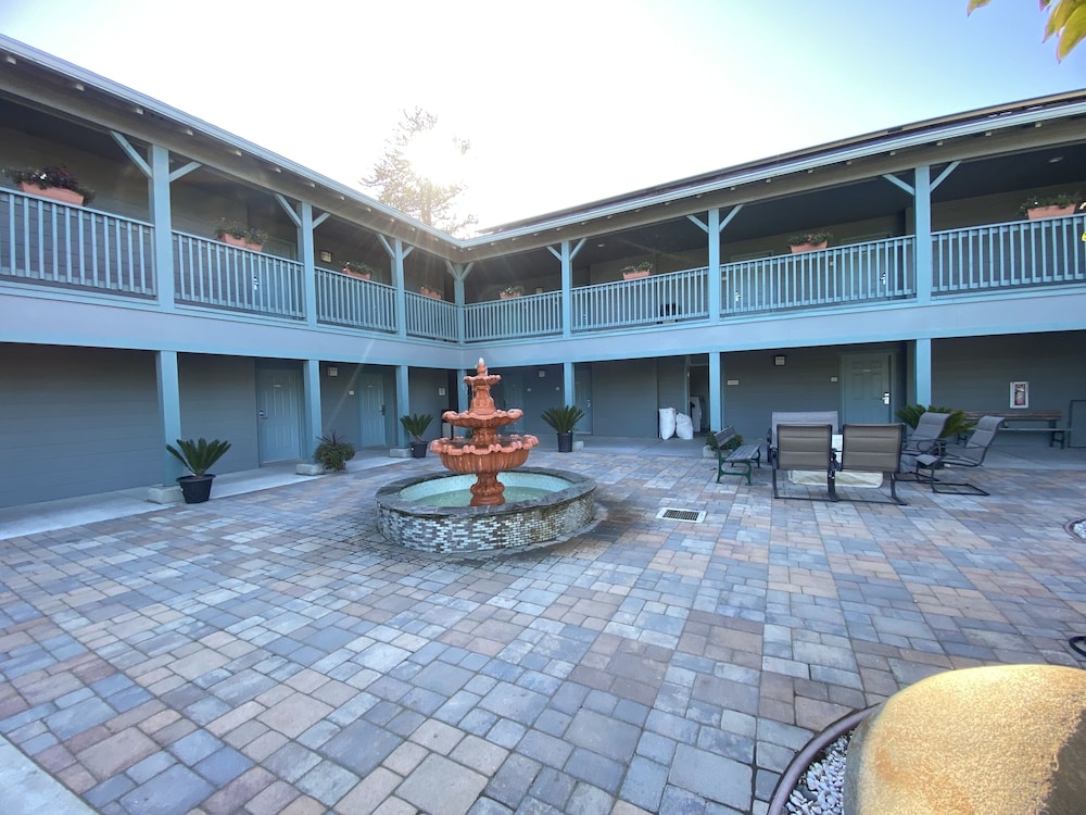 Morro Shores Inn And Suites - photo 27