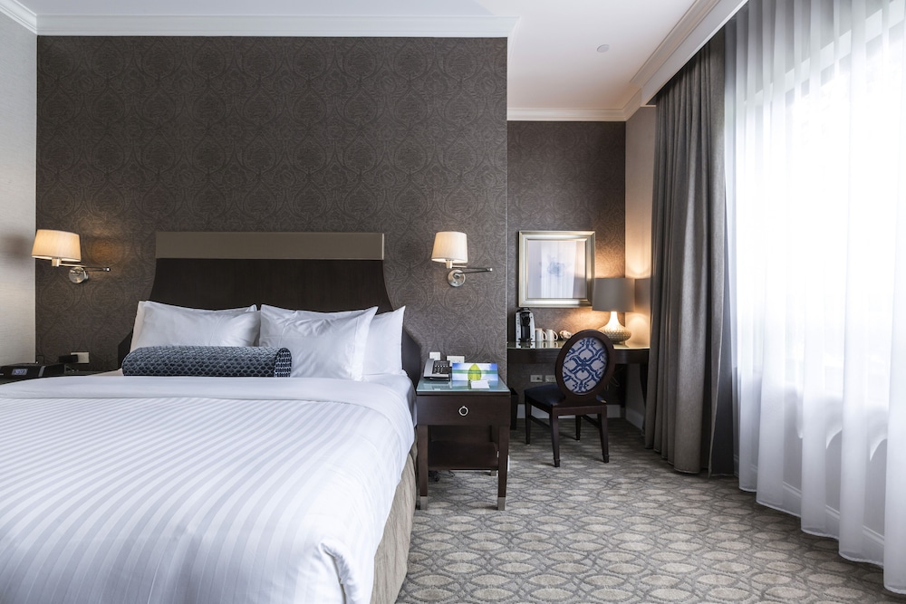 La Banque Hotel - photo 6