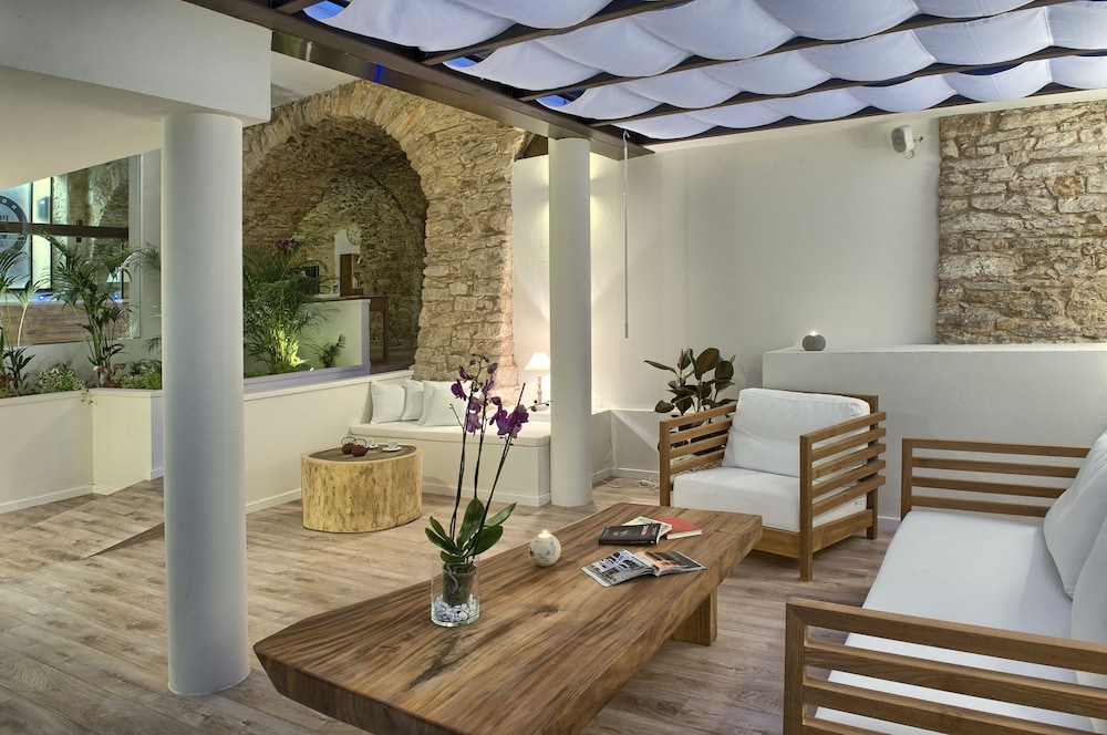 Hotel el Petit Convent in Begur, Spain