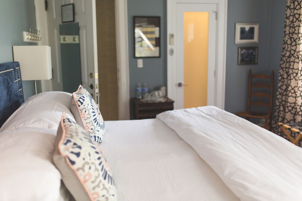 The Applewood Manor - photo 50