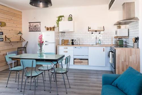 C’est L’amour a la Plage in Narbonne, France