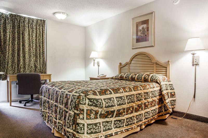 Motel 6 Nashville - photo 19