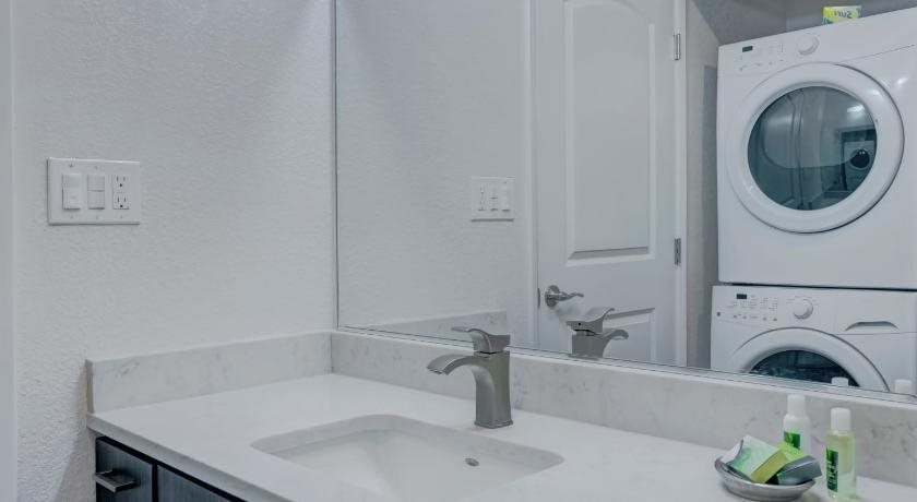Oakwood Silicon Valley - photo 3