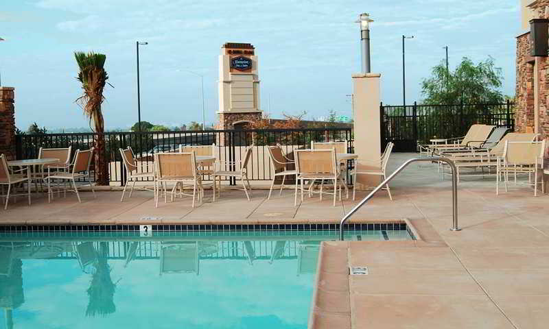 Hampton Inn & Suites Highland - photo 8