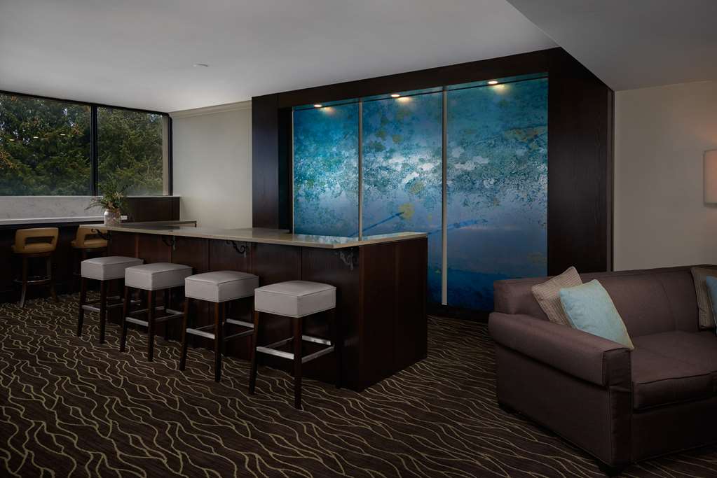 Best Western Plus Agate Beach Inn - photo 18
