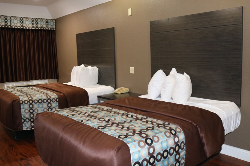 Scottish Inns & Suites IAH Airport Beltway8 - photo 3