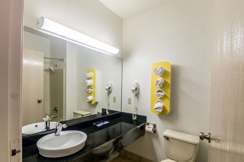 Motel 6 Oklahoma City OK - photo 32