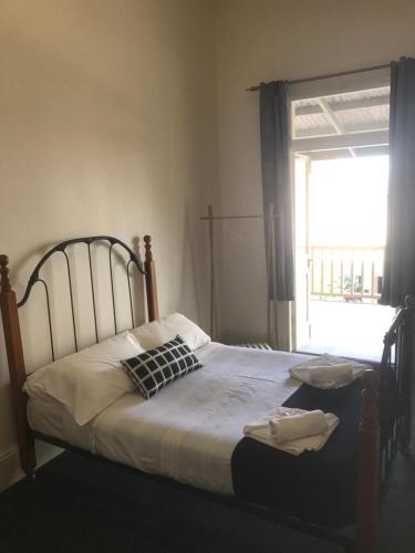 Grosvenor Hotel - carbon neutral hotel in Victor Harbor