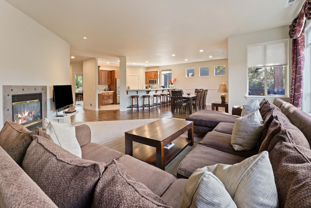 Quinn Creek — 4-Star Luxury Hotel in Bend, United States