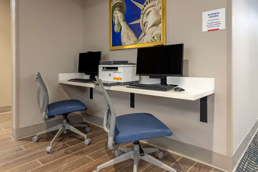 AmericInn by Wyndham San Angelo - photo 33